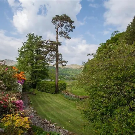 Semesterbostad The Old Farm *